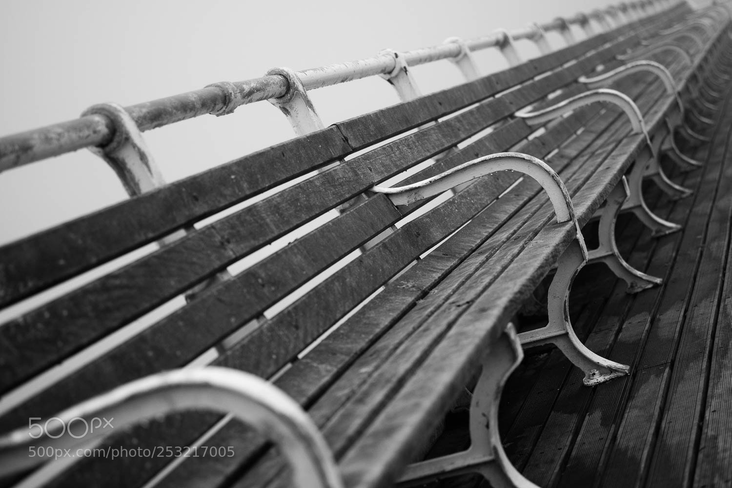 Fujifilm X-T2 sample photo. Piered seating photography