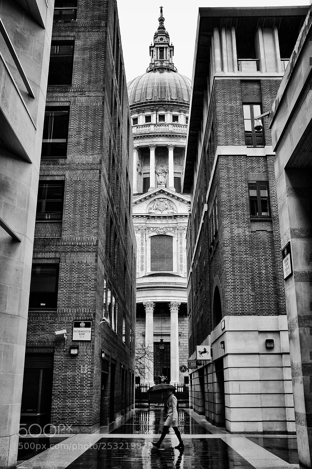 Fujifilm X100S sample photo. Mind the gap photography