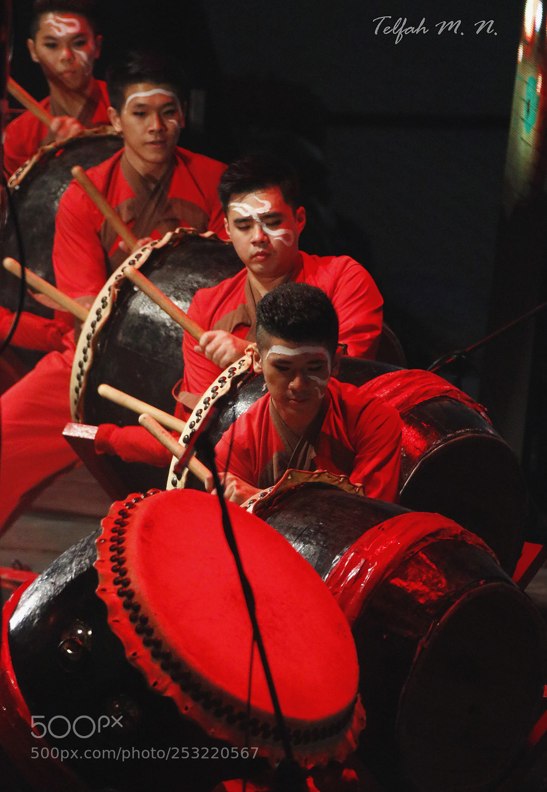 Canon EOS 80D sample photo. Drums show photography
