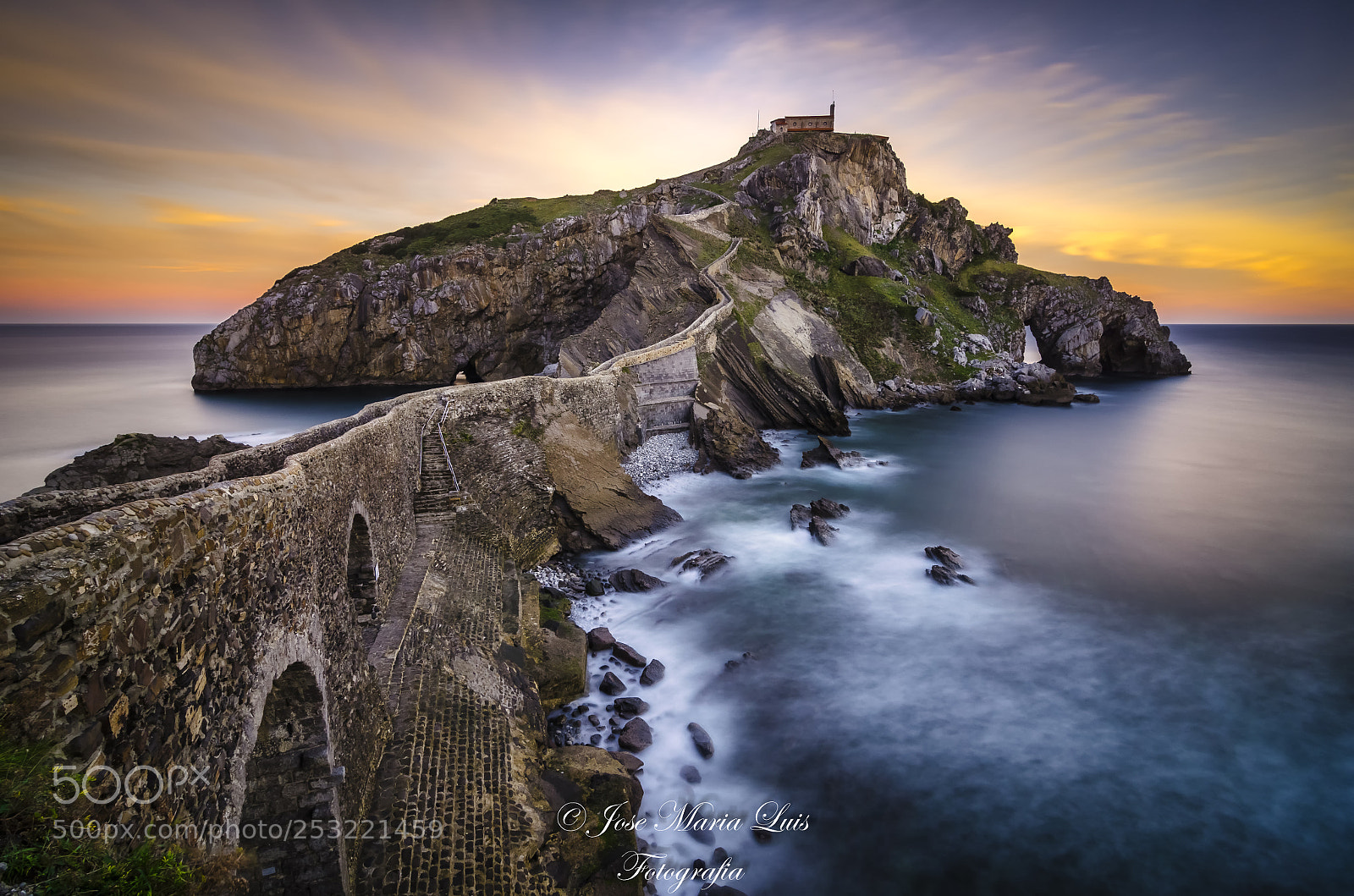 Nikon D7000 sample photo. The light of gaztelugatxe photography