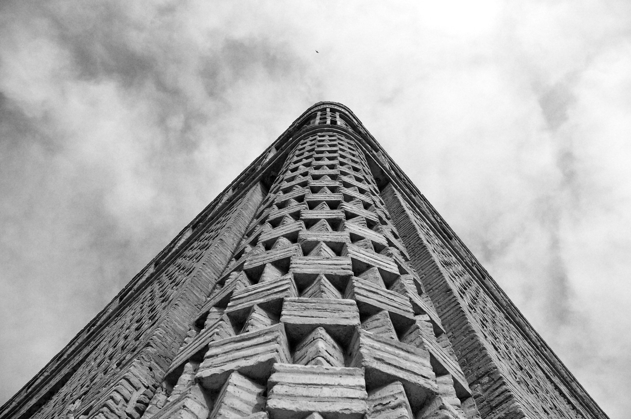 Nikon D300 sample photo. Look up photography