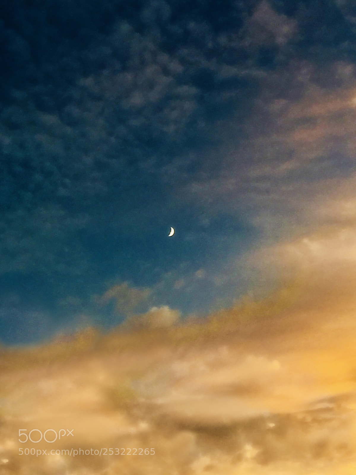 Apple iPhone 6 sample photo. Vanilla sky quarter moon photography