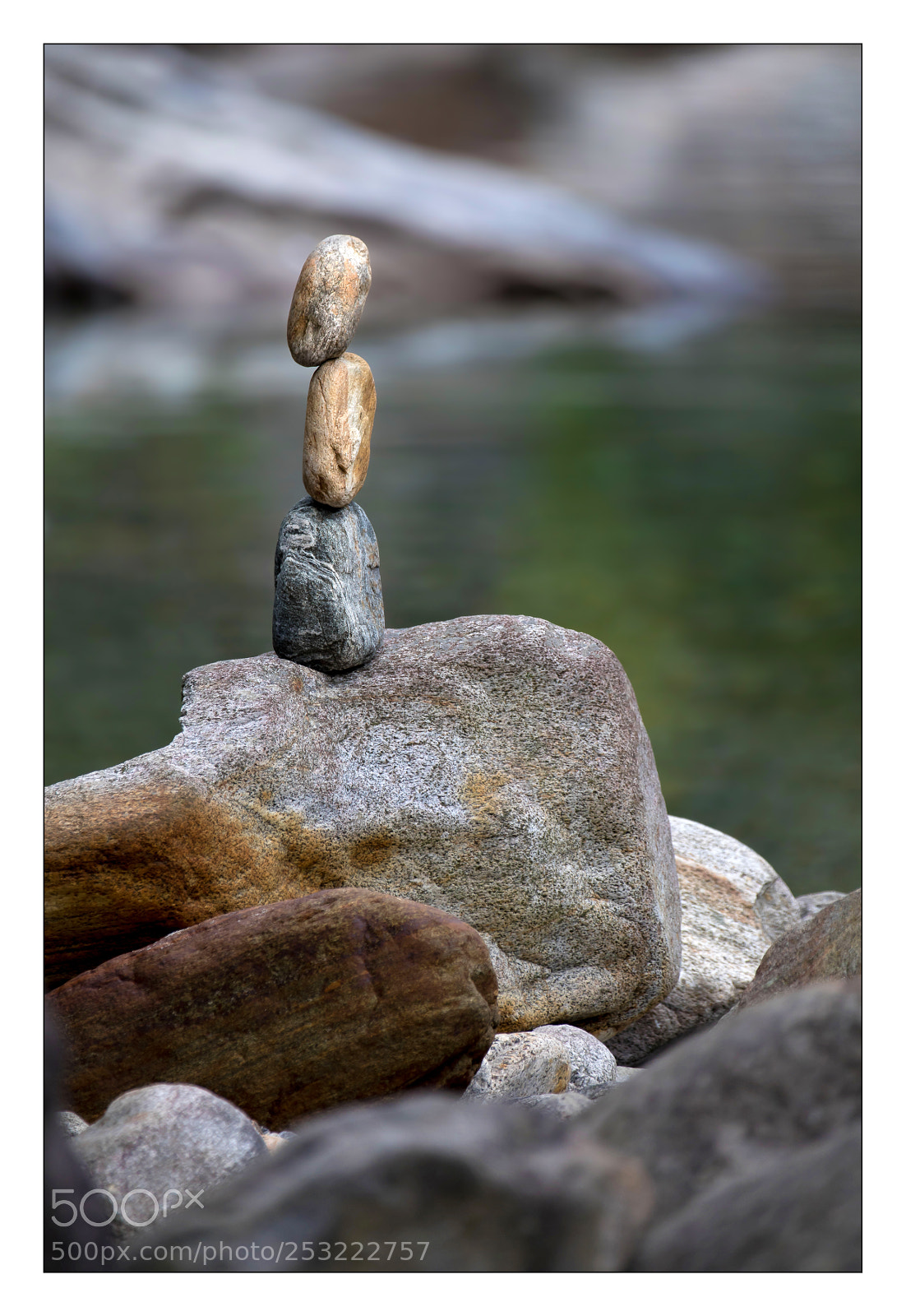 Canon EOS 5D Mark IV sample photo. In balance photography