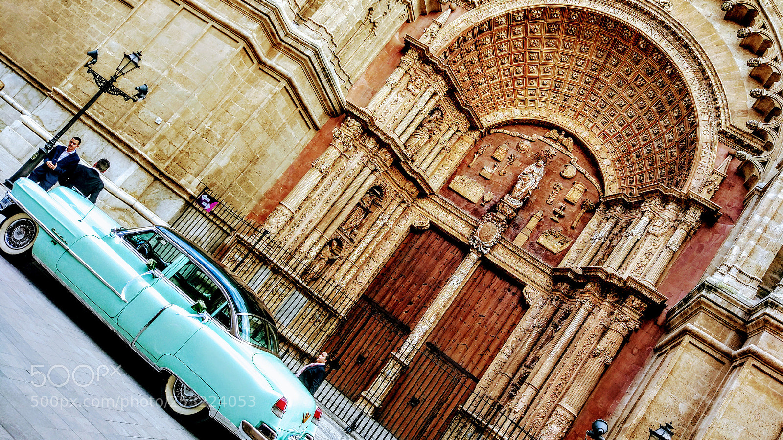 Xiaomi MI 5 sample photo. Cadillac at the palma photography