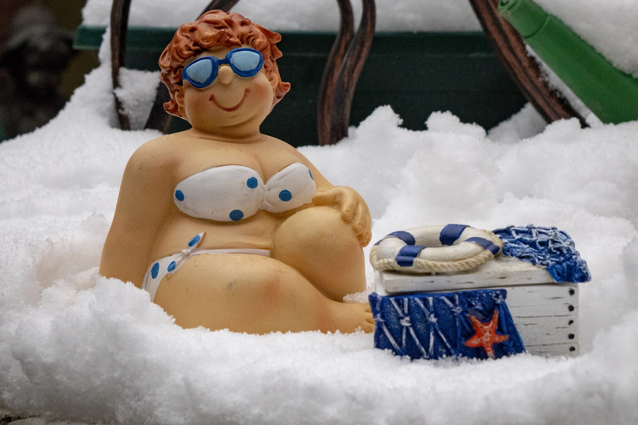 Sony Cyber-shot DSC-RX10 II sample photo. Girl in the snow with large chest photography