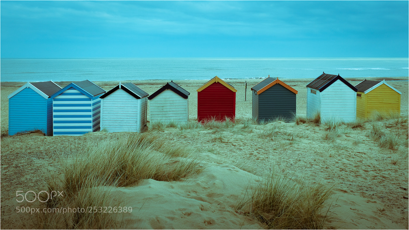 Fujifilm X-E3 sample photo. Beach huts photography