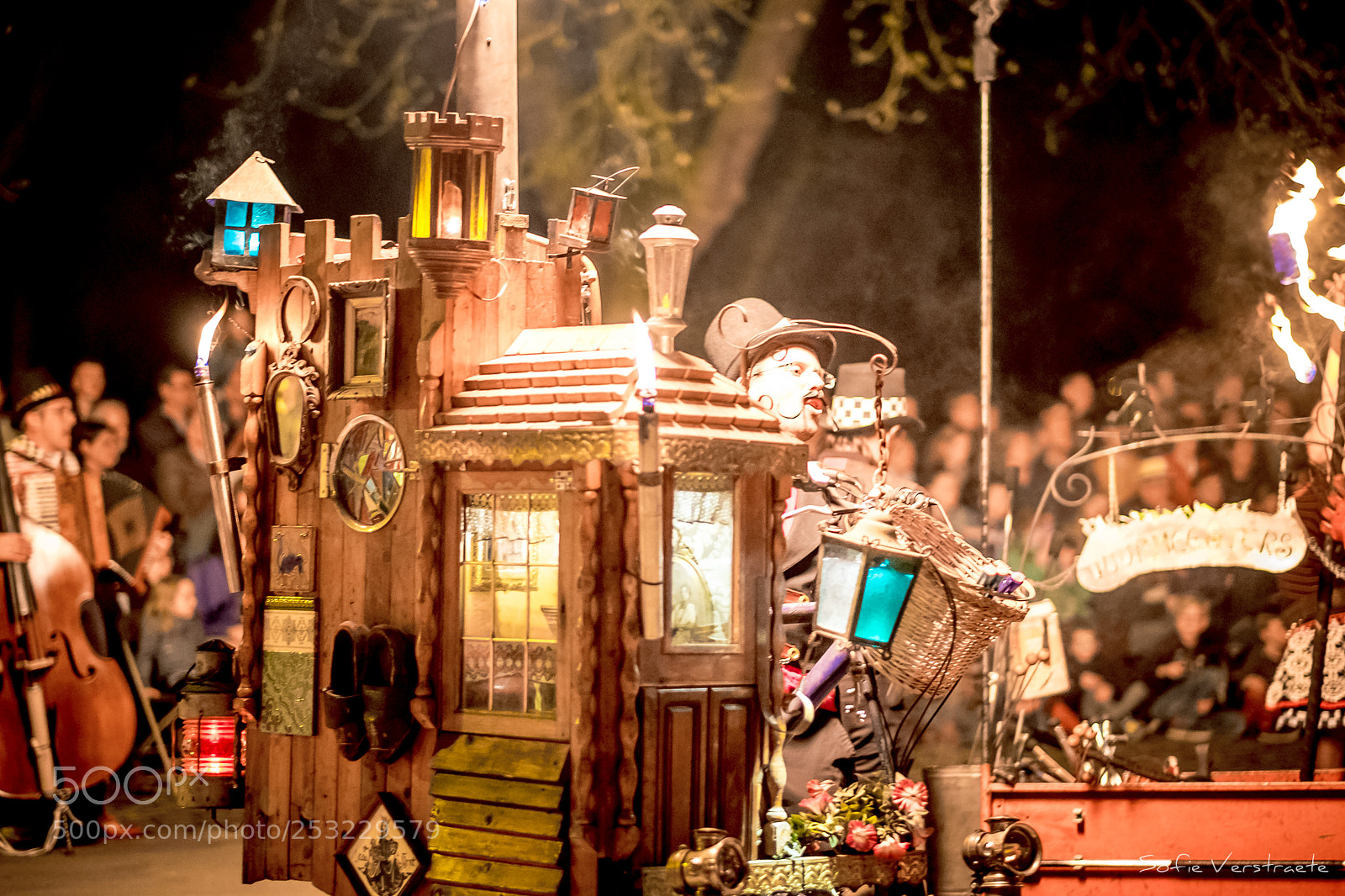 Fujifilm X-T1 sample photo. House on fire photography