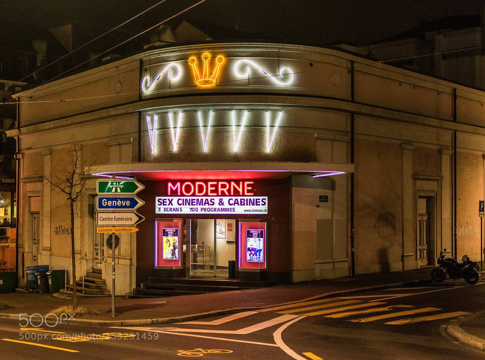 Nikon D3400 sample photo. Classé x photography