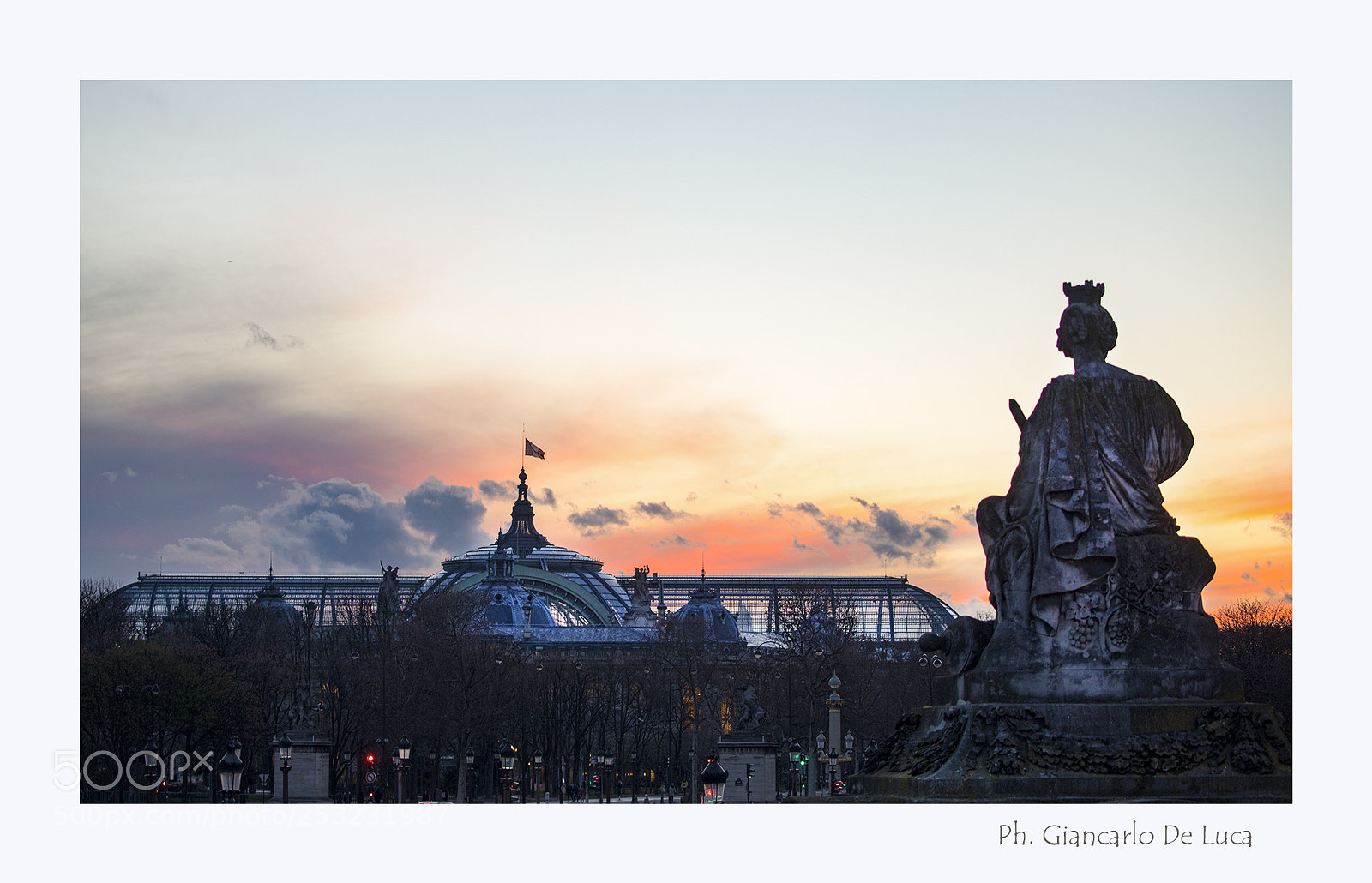 Canon EOS 5D Mark IV sample photo. Paris photography