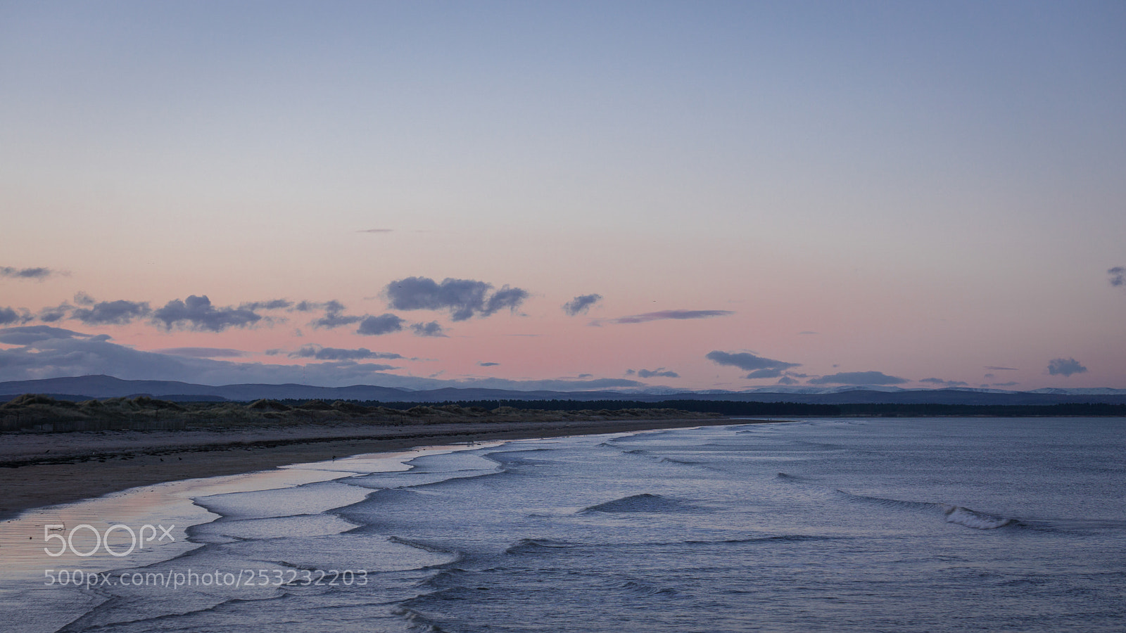 Sony a6000 sample photo. Painted waves at st photography