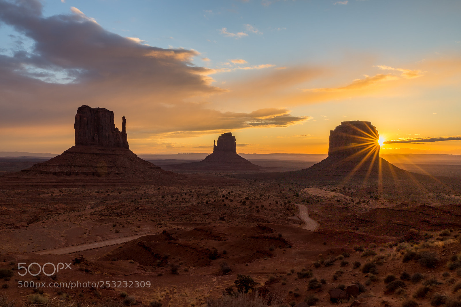 Canon EOS 6D Mark II sample photo. Monument valley photography