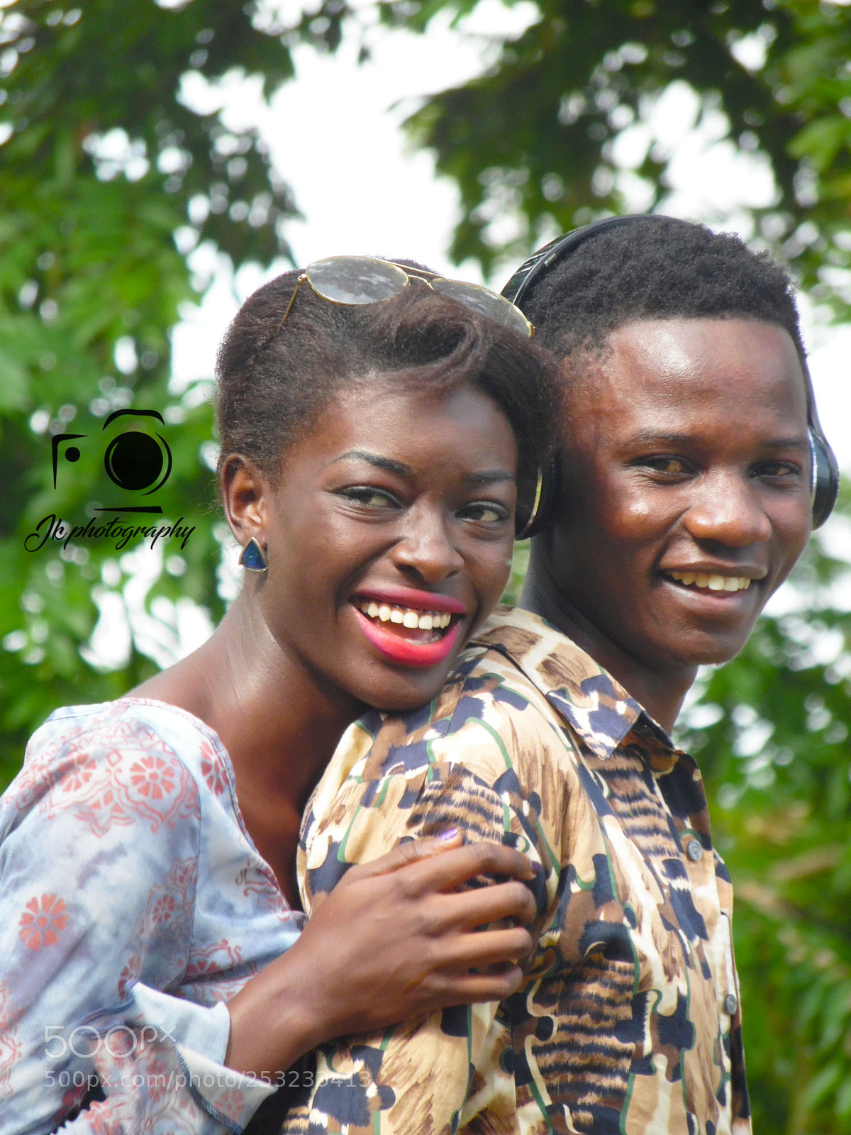 Samsung WB1100F/WB1101F/WB1102F sample photo. Fashion beyond photography