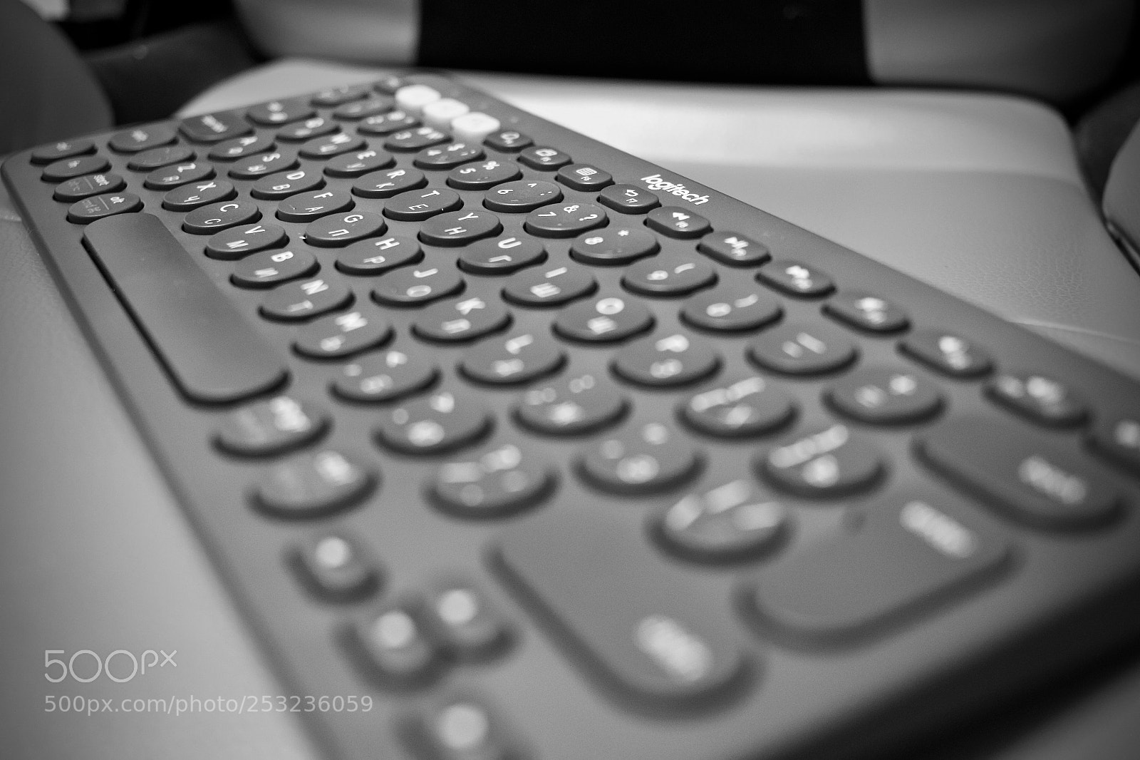 Canon EOS 550D (EOS Rebel T2i / EOS Kiss X4) sample photo. New keyboadr =) photography