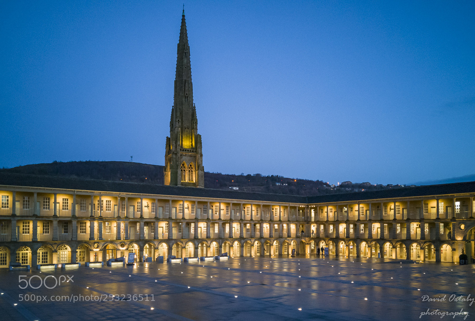 HUAWEI Mate 10 Pro sample photo. Piece hall, halifax at photography