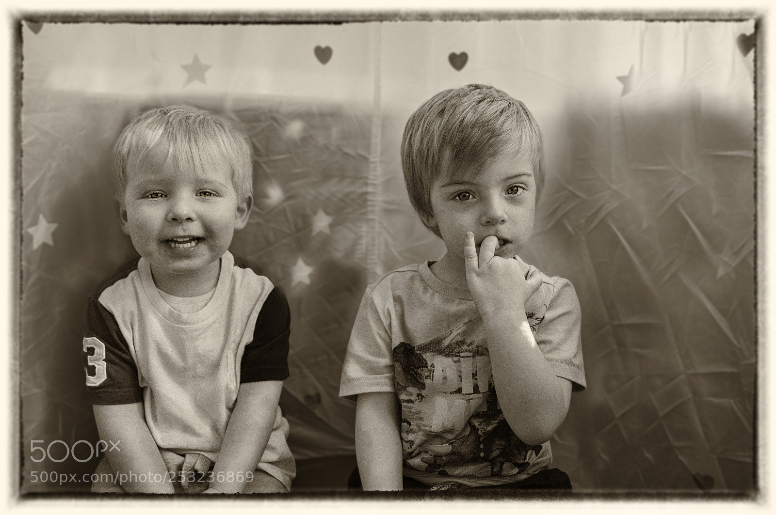 Sony SLT-A37 sample photo. Cousins #1 photography