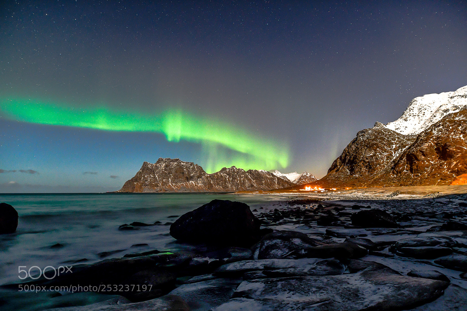 Nikon D850 sample photo. Uttakleiv aurora photography