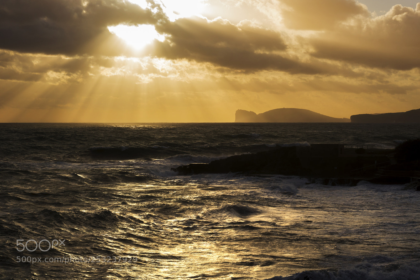 Canon EOS 750D (EOS Rebel T6i / EOS Kiss X8i) sample photo. Lights and silhouettes in photography