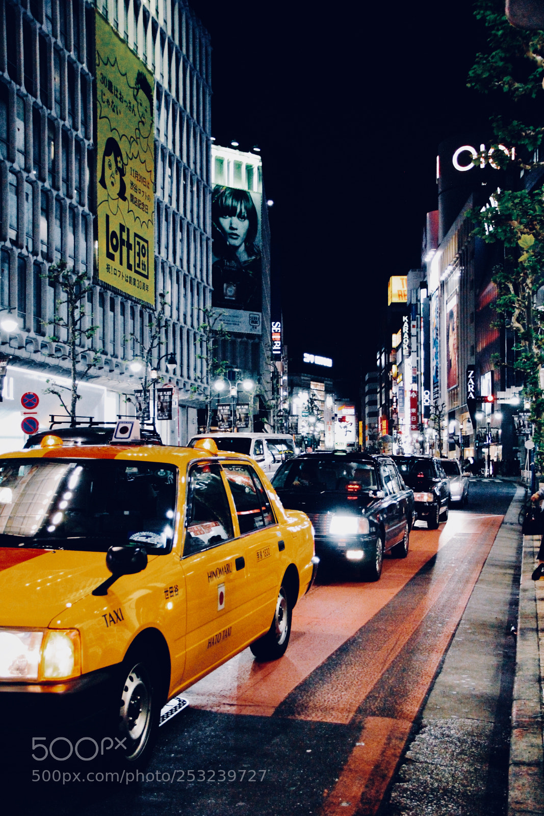 Canon EOS 60D sample photo. Traffic flow photography