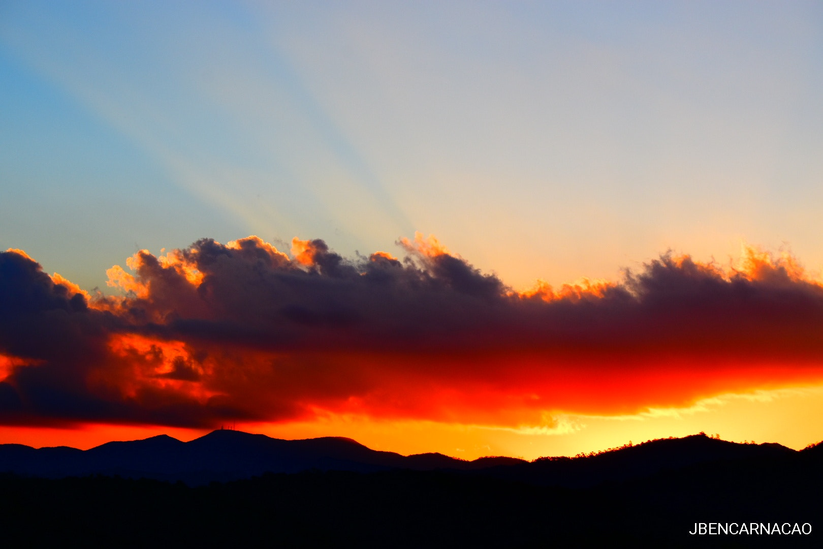 Nikon D5600 sample photo. Red clouds photography