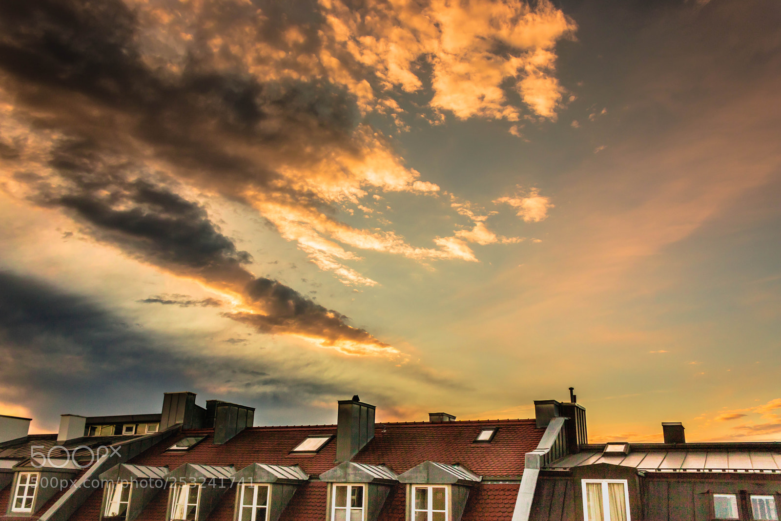 Canon EOS 750D (EOS Rebel T6i / EOS Kiss X8i) sample photo. Warm sunset photography