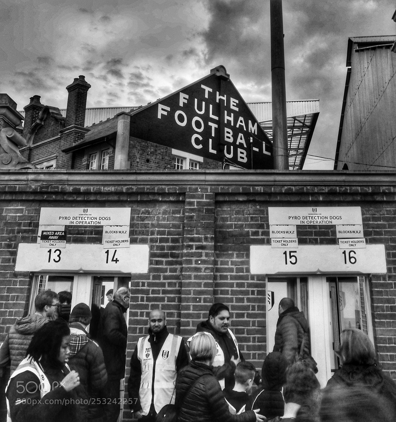 HUAWEI P9 sample photo. Matchday photography