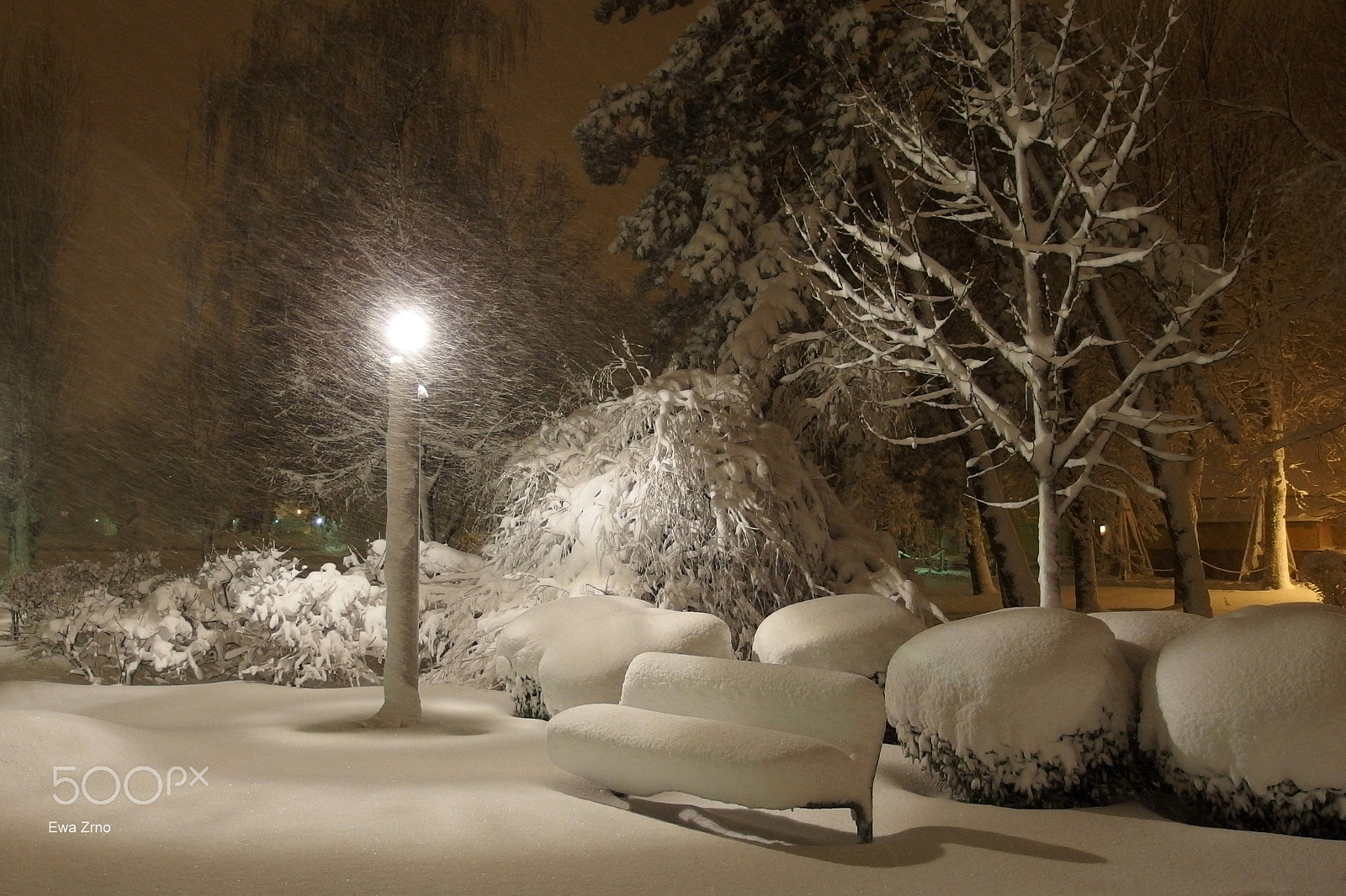 Olympus XZ-2 iHS sample photo. Winter idyll. photography