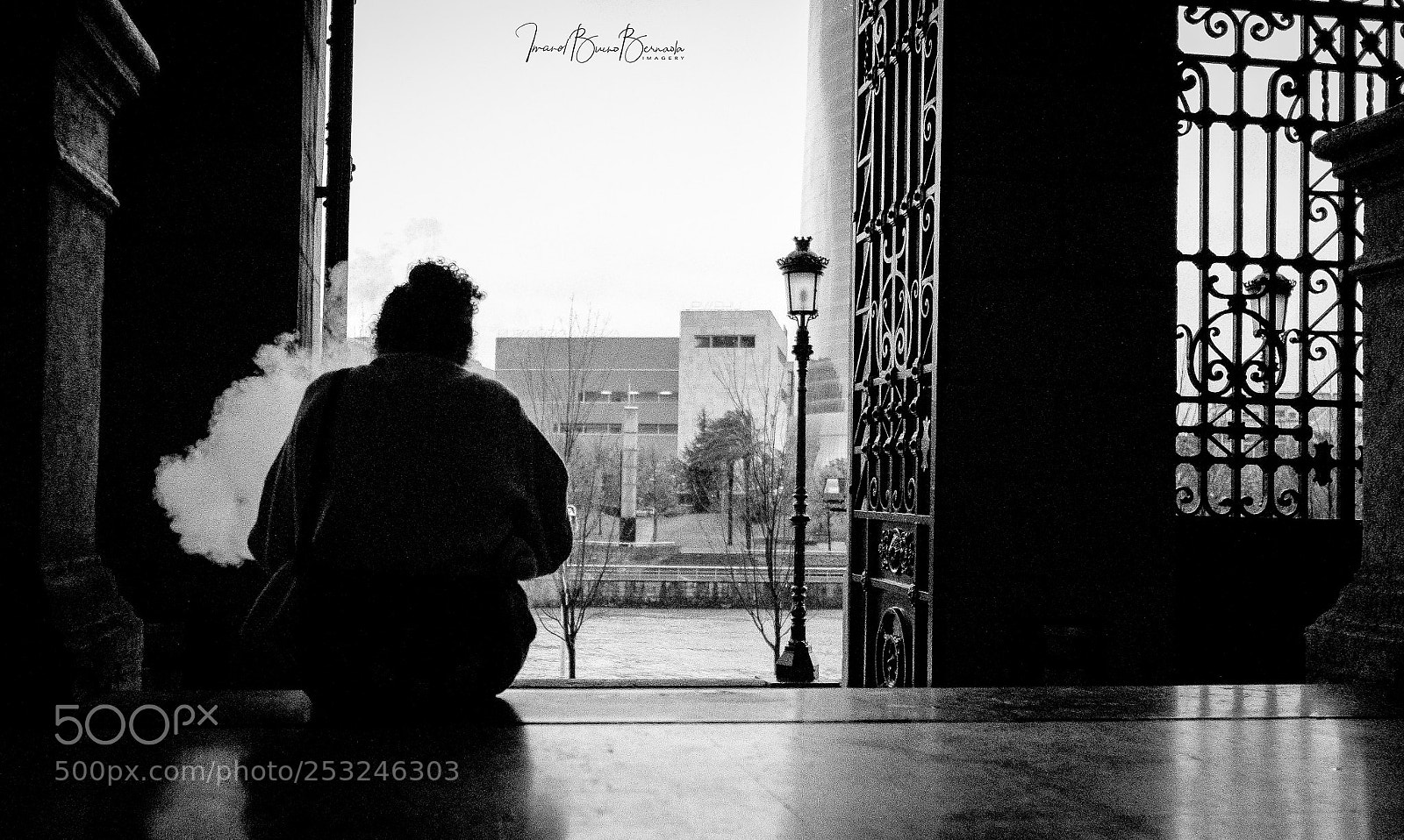 Fujifilm X-T2 sample photo. Silhouette in front of photography