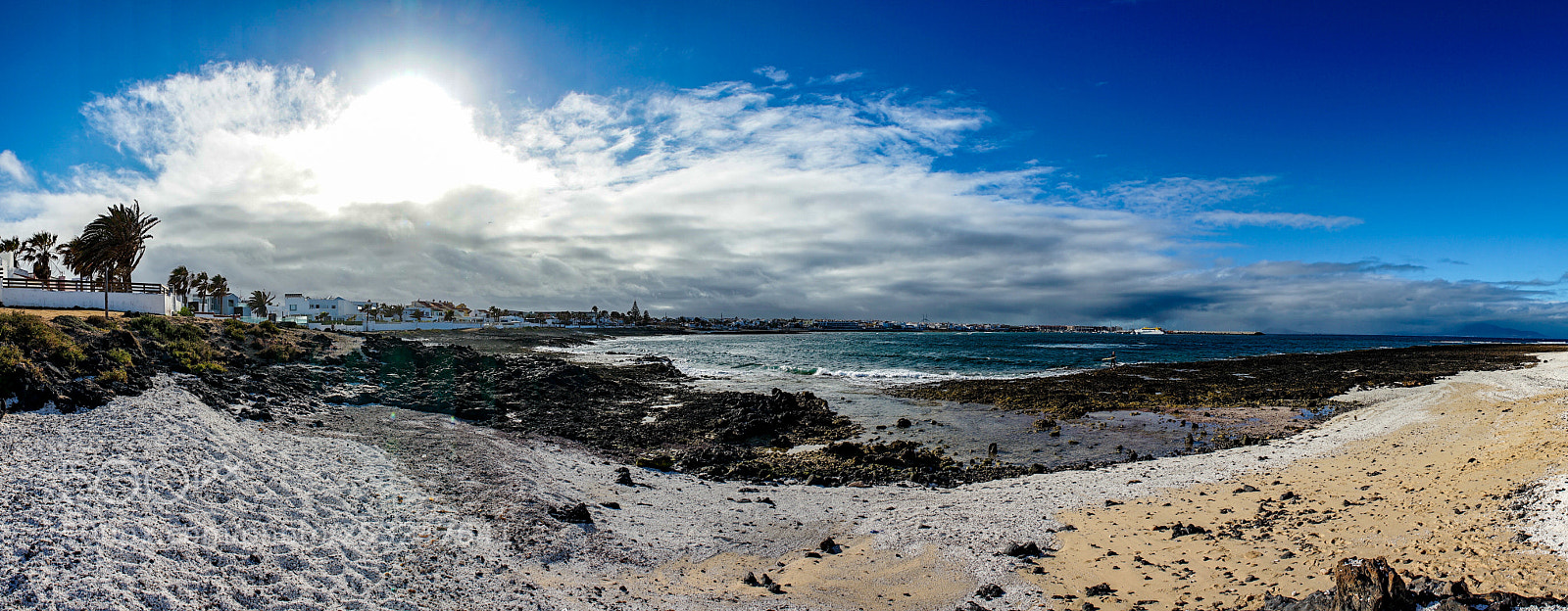 Sony a7 II sample photo. The colorful beach of photography