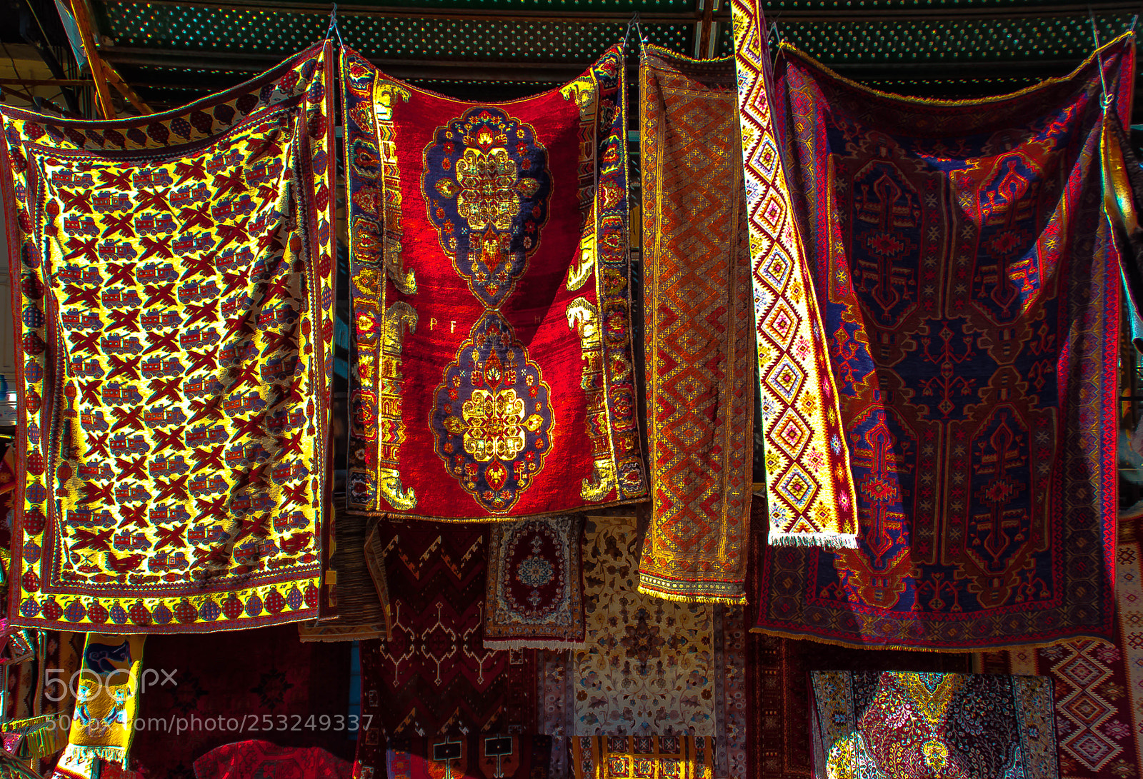 Canon EOS 500D (EOS Rebel T1i / EOS Kiss X3) sample photo. Magic carpets photography