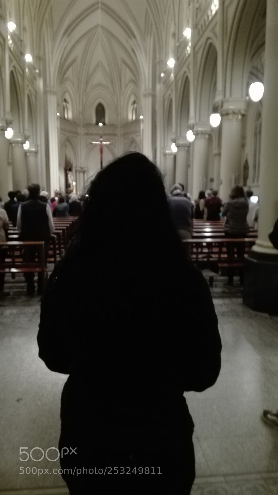HUAWEI P8 Lite sample photo. Praying, san isidro cathedral.jpg photography