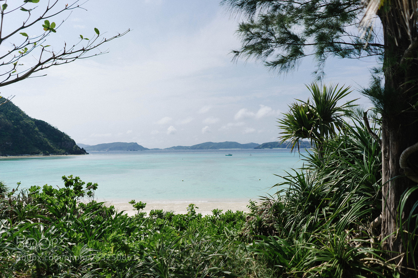 Sony a7 II sample photo. Kerama blue photography