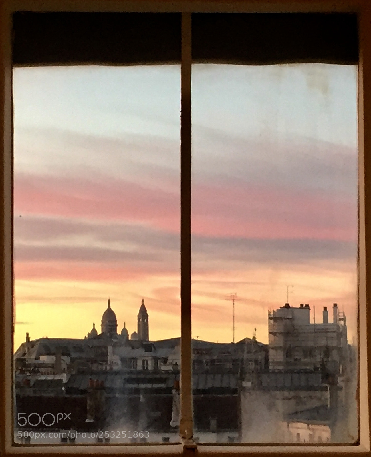Apple iPhone 6 sample photo. Parisian view photography
