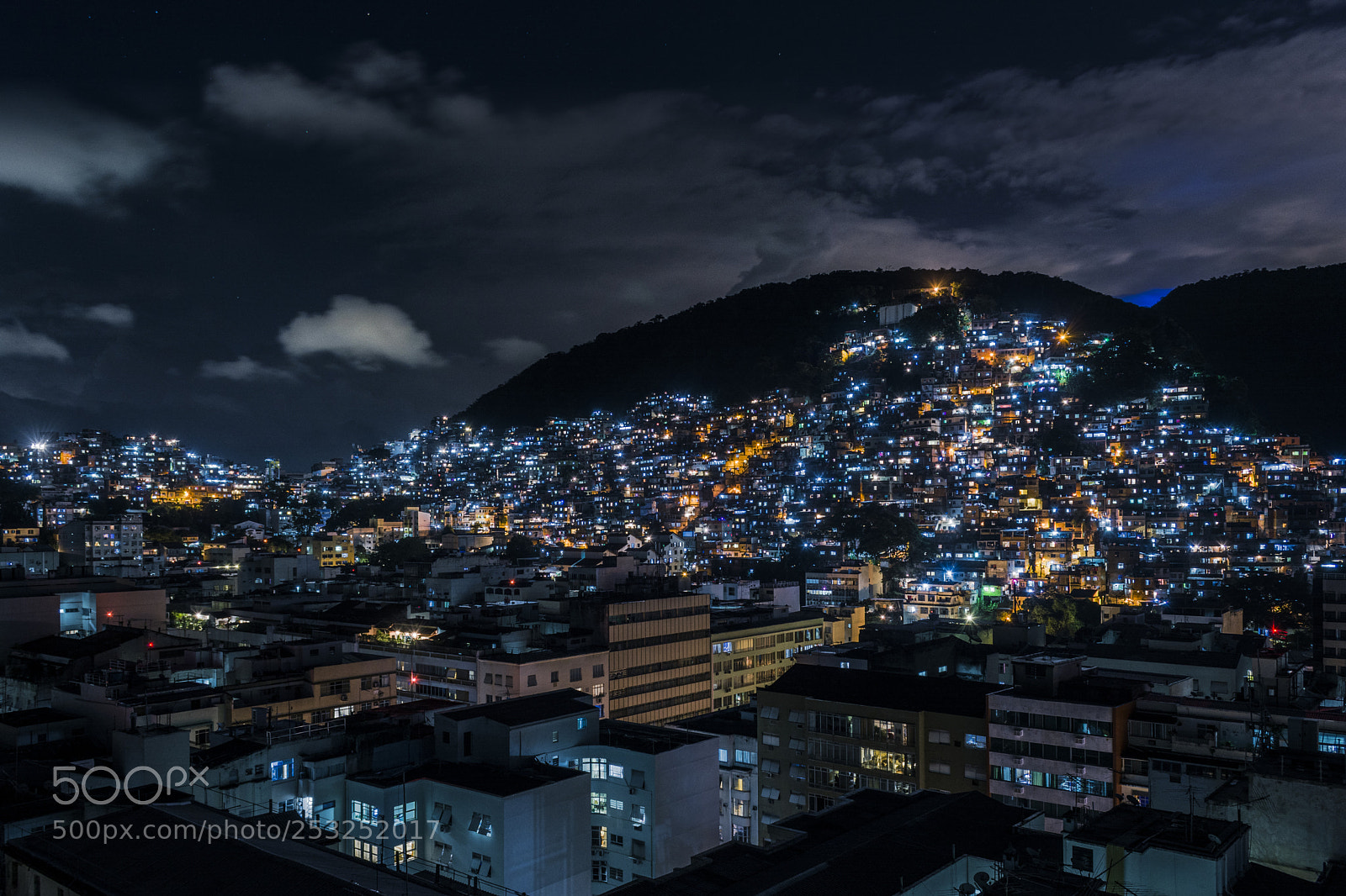 Nikon D5200 sample photo. Favela at night photography