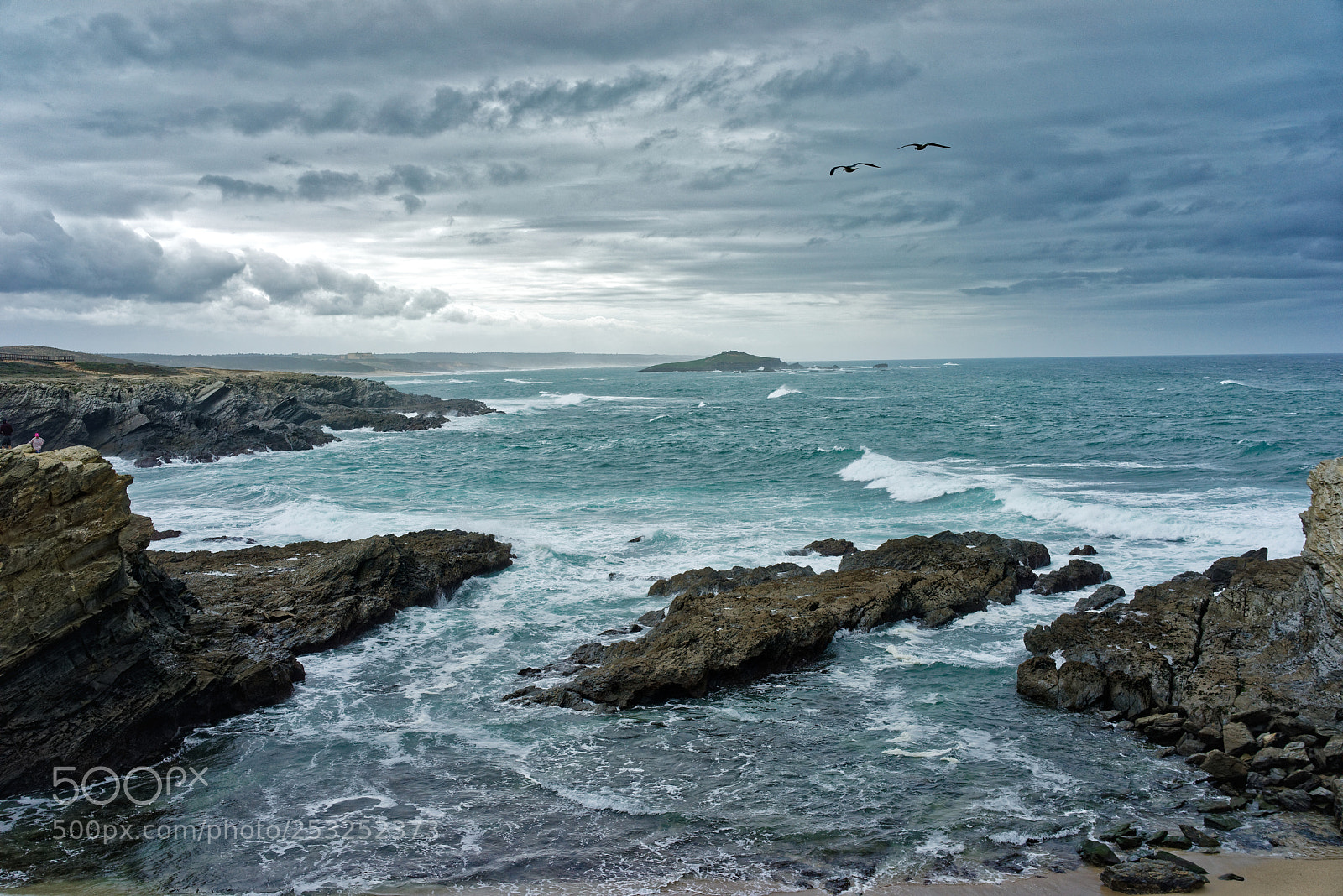 Sony a7R sample photo. Sunlight shining through clouds photography