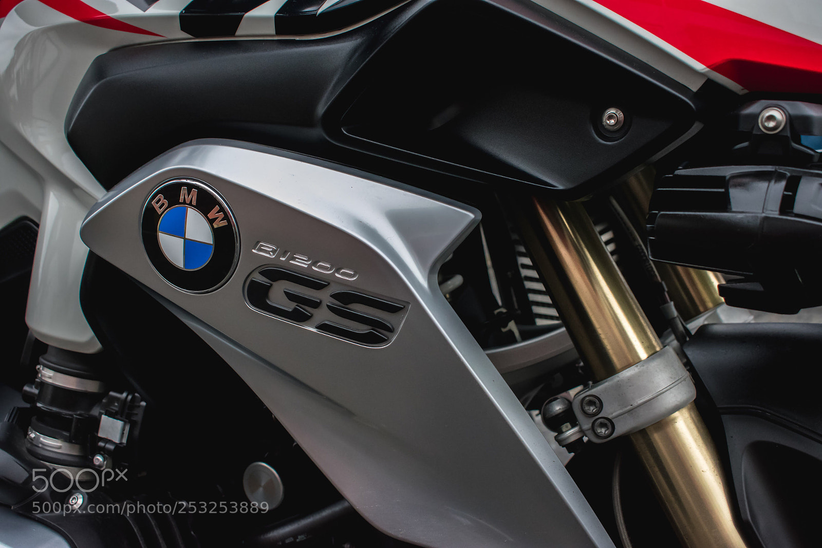 Nikon D3400 sample photo. Bmw photography