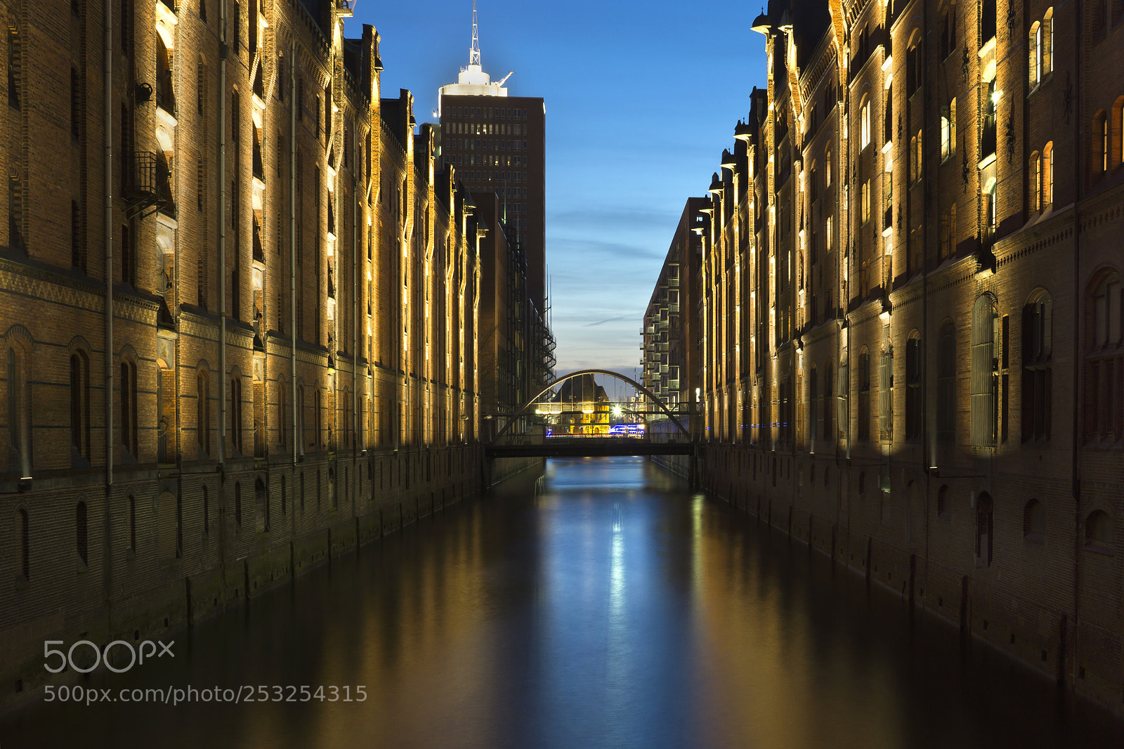 Sony a6000 sample photo. Speicherstadt  photography