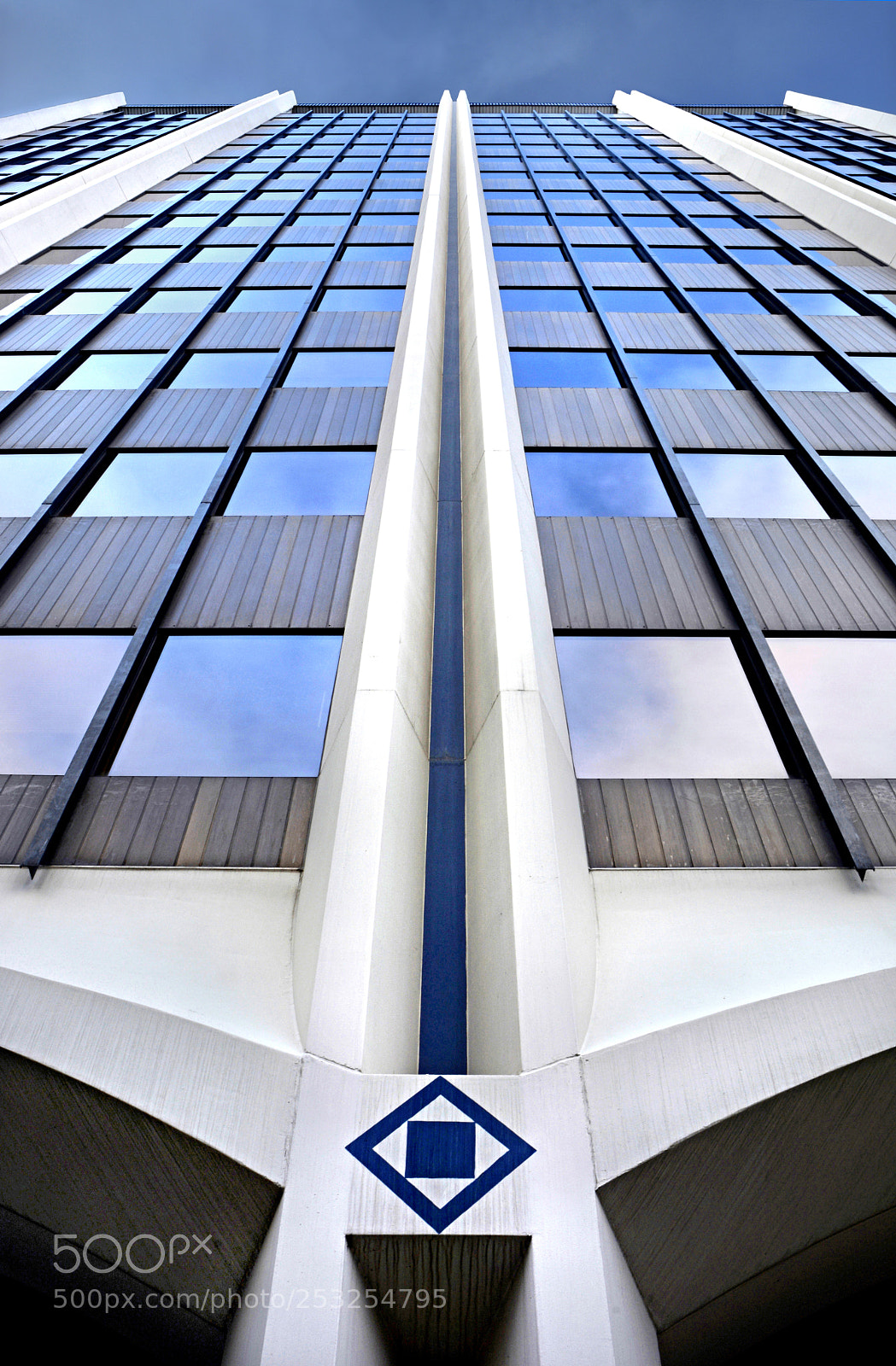 Nikon D7100 sample photo. Canadian western bank photography