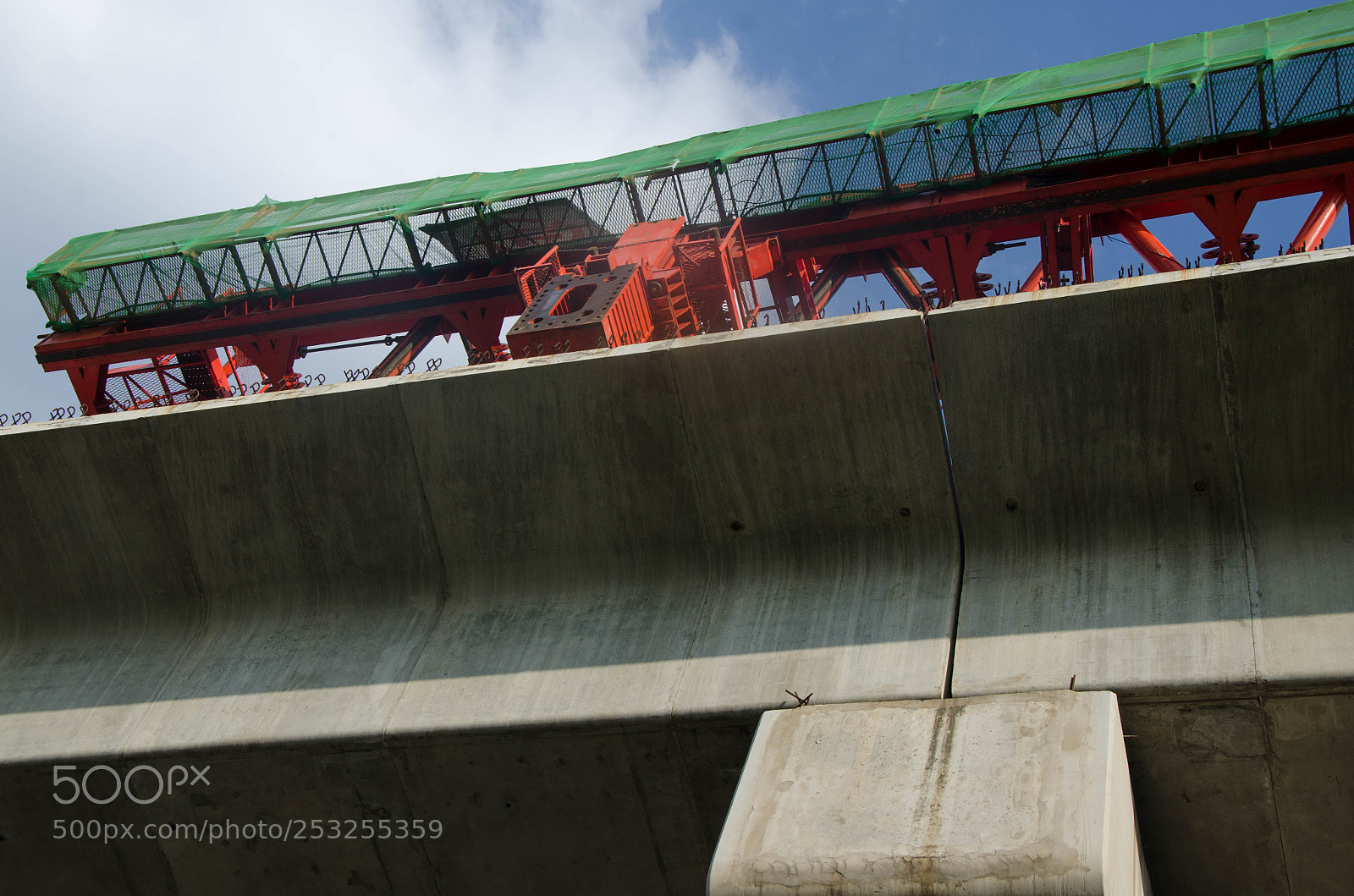 Nikon D7000 sample photo. The building skytrain station photography