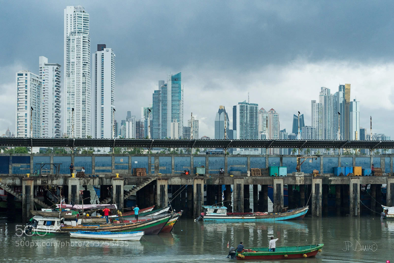 Sony a6300 sample photo. Fishing boats and city photography