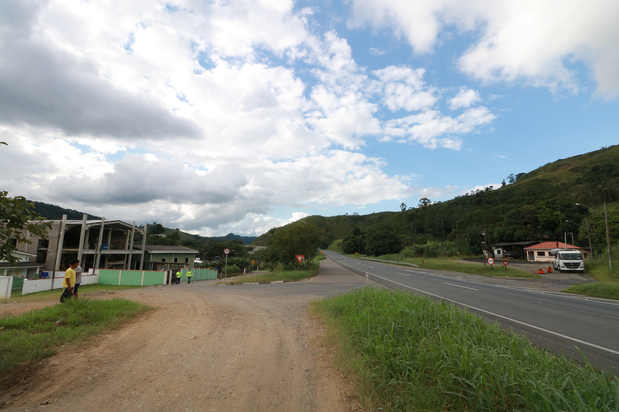 Canon EOS 750D (EOS Rebel T6i / EOS Kiss X8i) sample photo. Img photography
