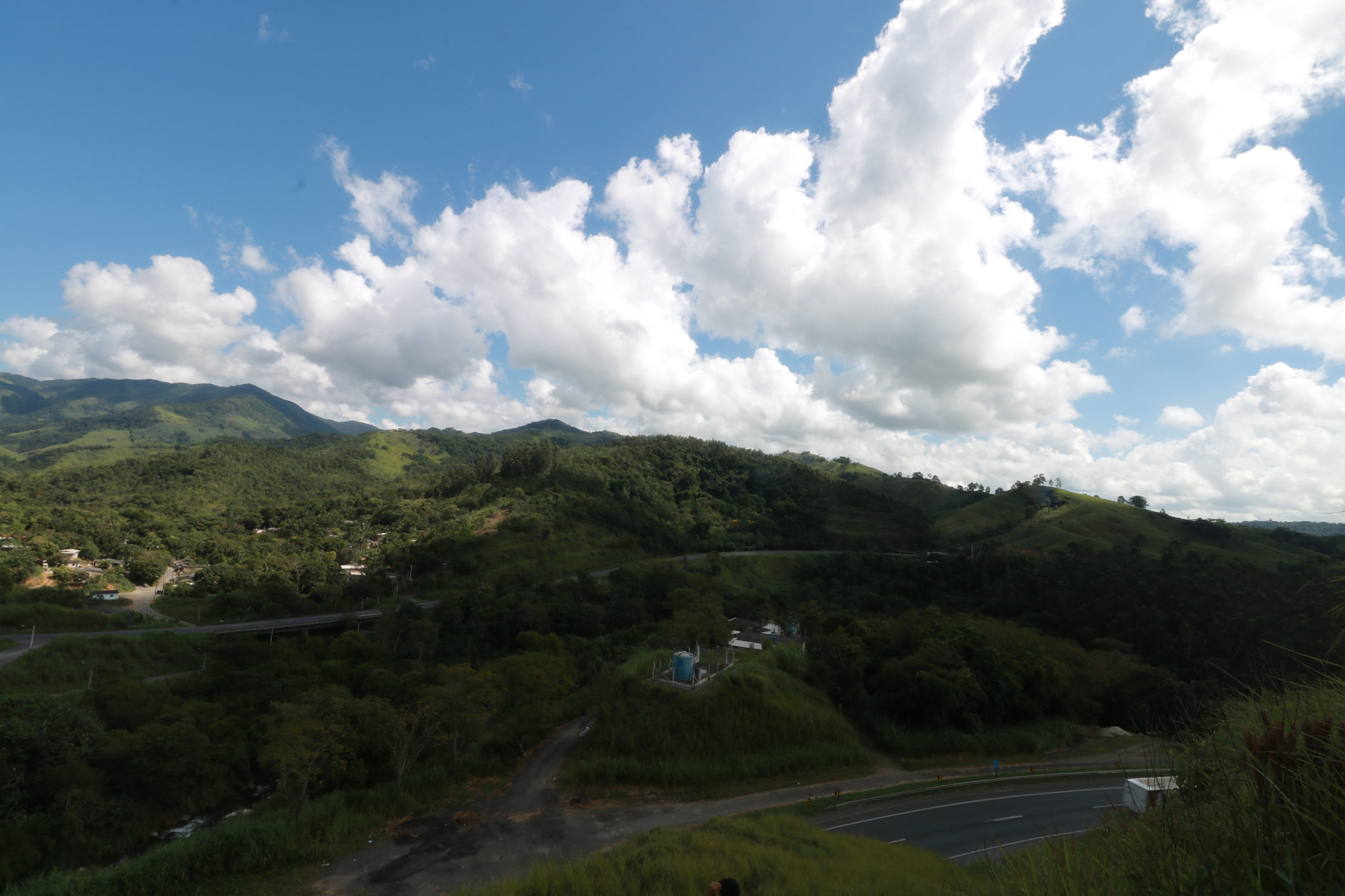 Canon EOS 750D (EOS Rebel T6i / EOS Kiss X8i) sample photo. Img photography