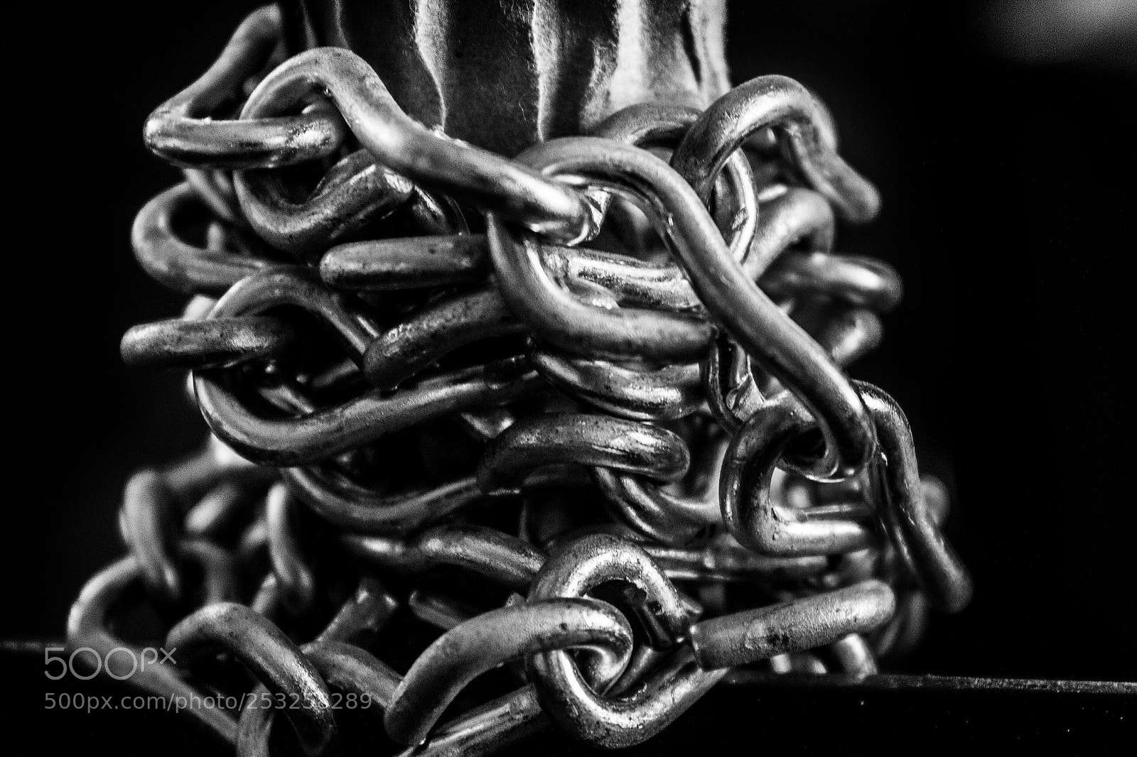Canon EOS 7D sample photo. Chain photography