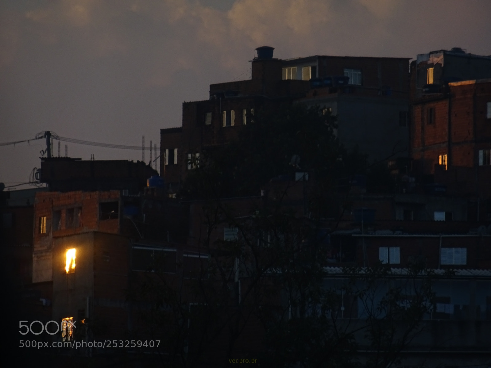Sony DSC-HX60V sample photo. Crepúsculo na comunidade photography