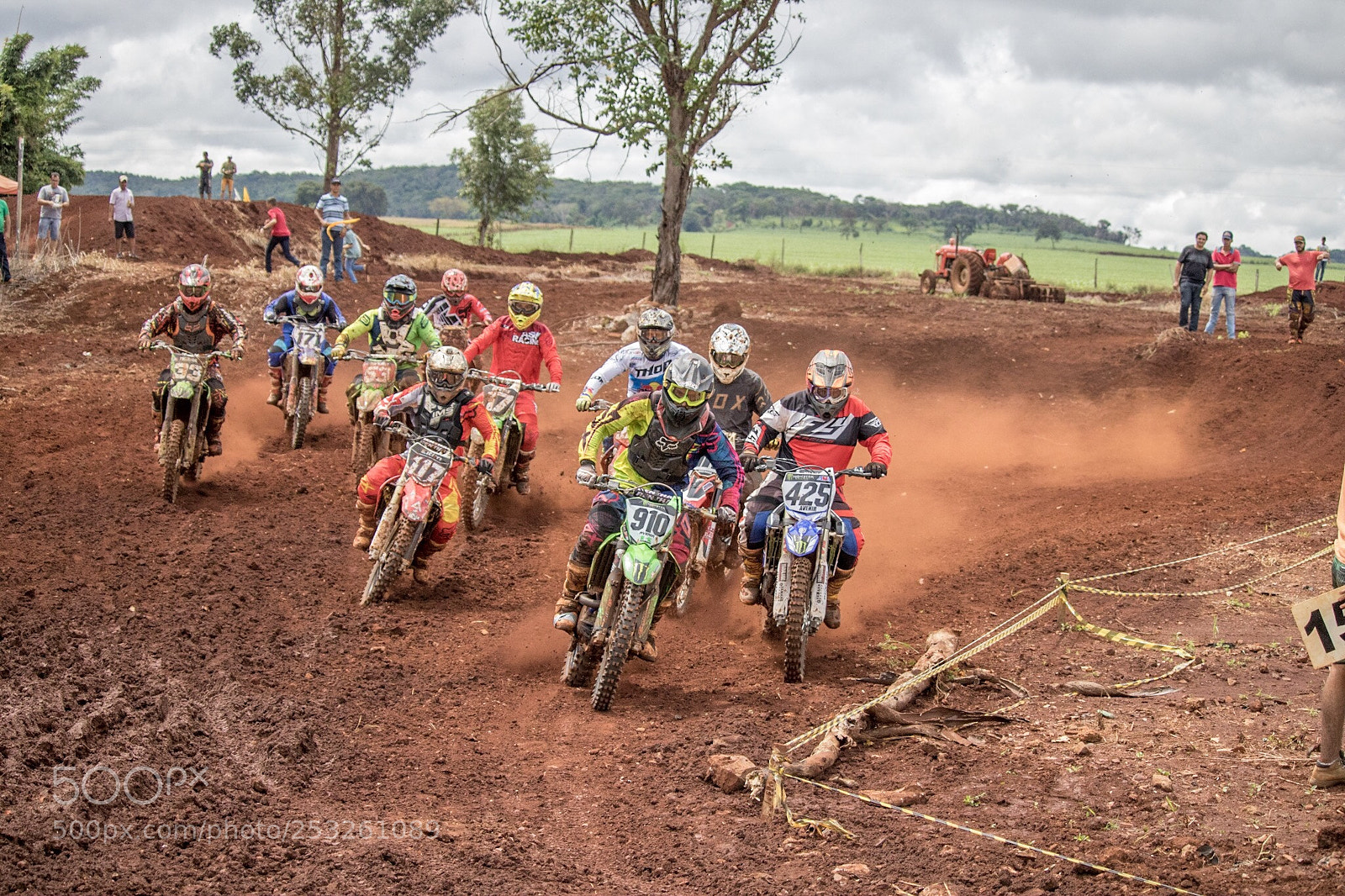 Canon EOS 750D (EOS Rebel T6i / EOS Kiss X8i) sample photo. Motocross  photography