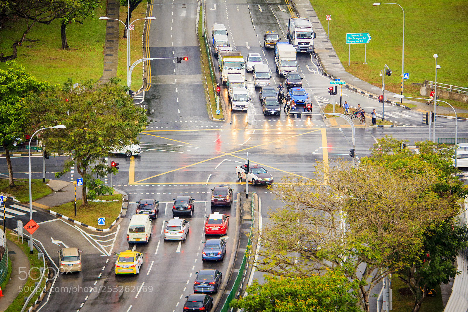 Canon EOS 60D sample photo. Singapore roads photography