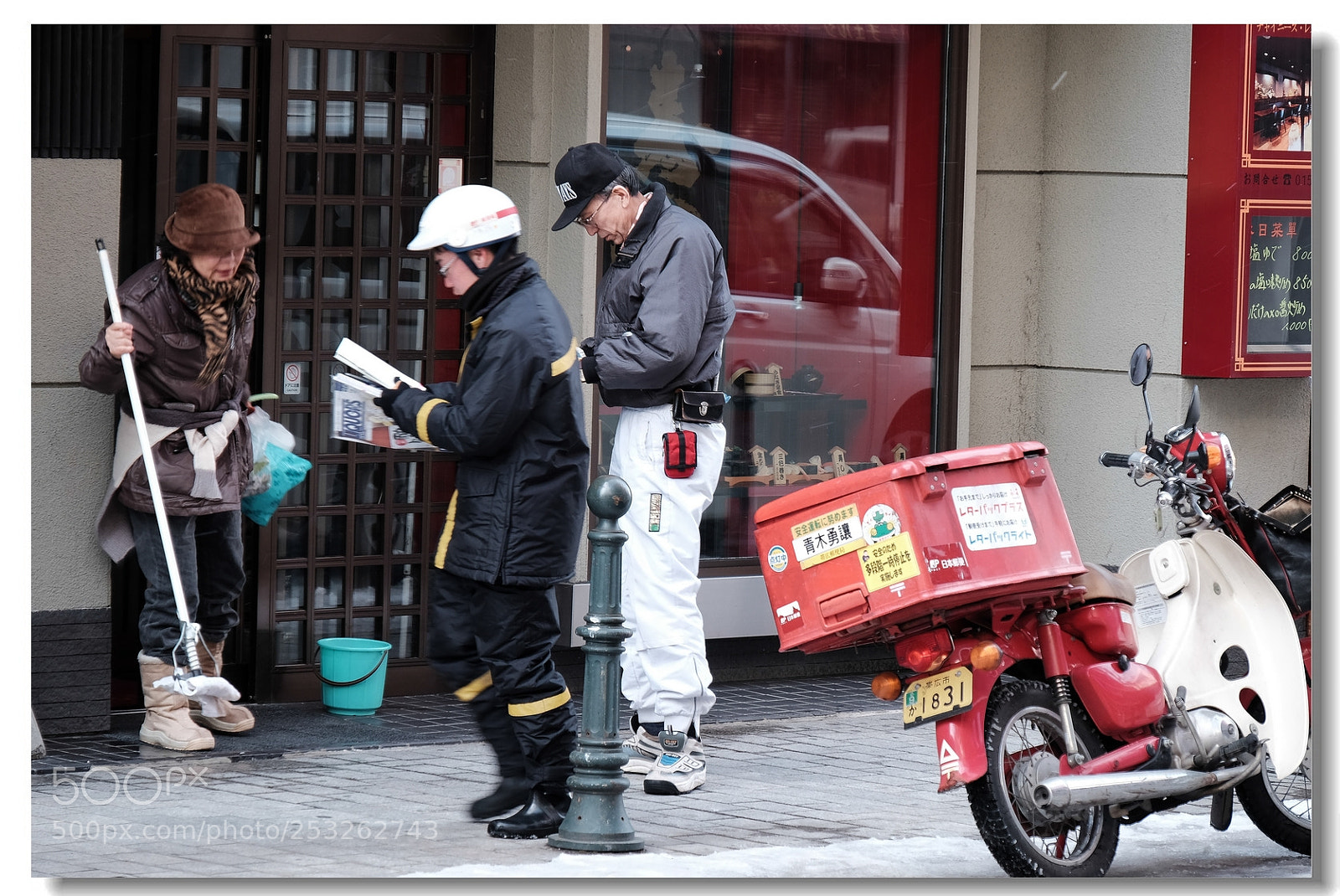 Fujifilm X-T1 sample photo. Postman photography