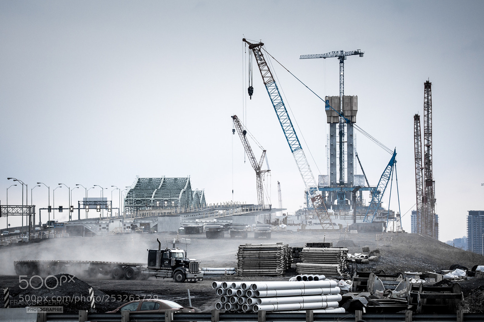 Canon EOS 5D Mark IV sample photo. New champlain bridge construction photography