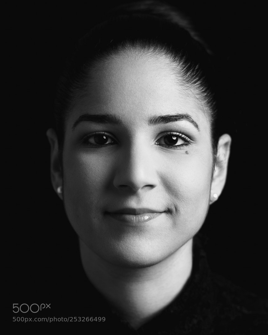 Sony a7 sample photo. Portrait of minerva valerio, 2017 photography