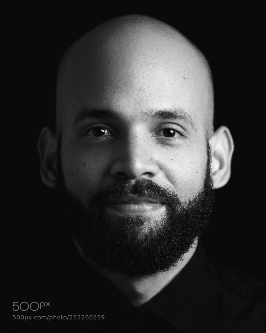 Sony a7 sample photo. Portrait of carlos valent photography