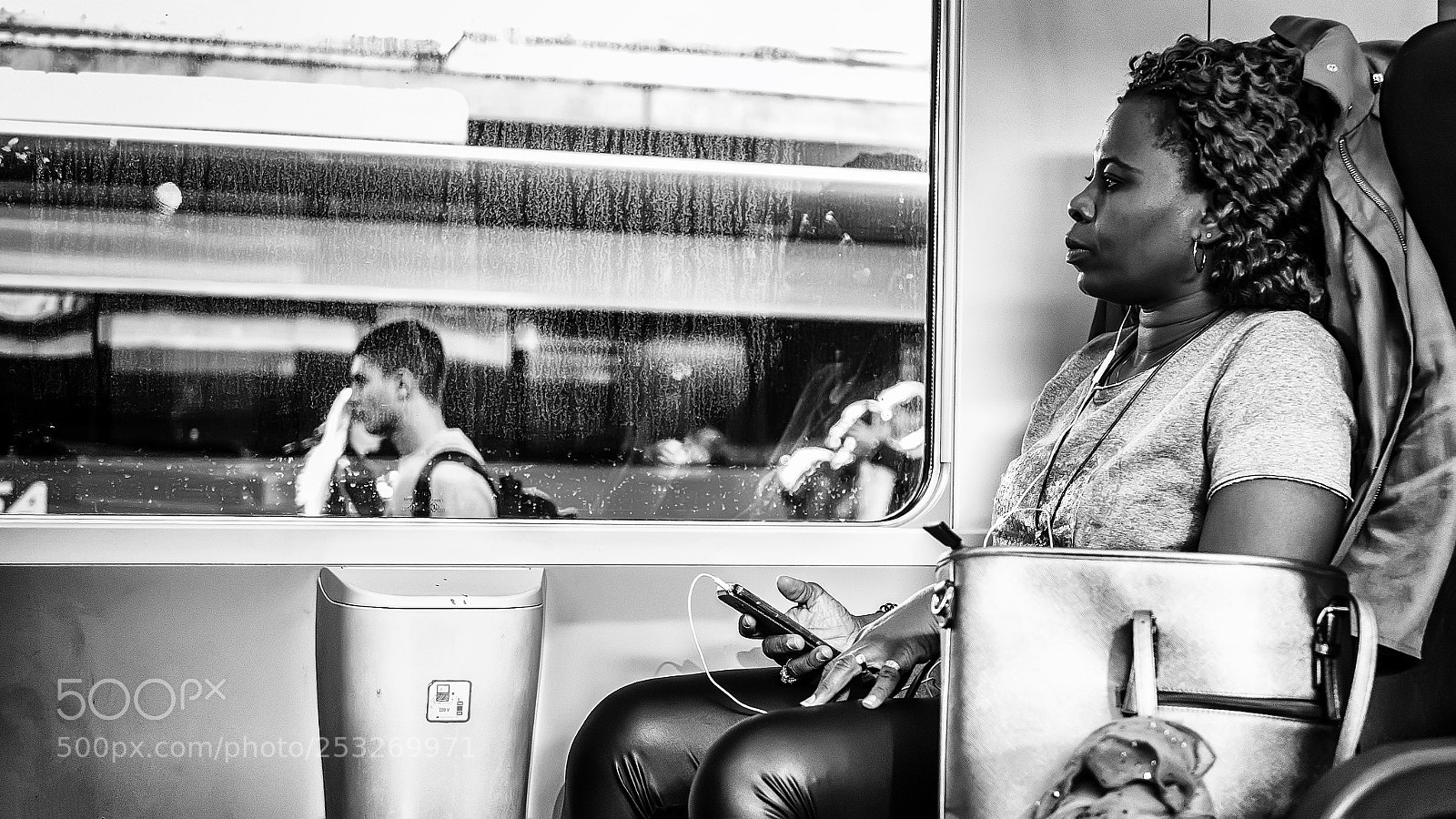 Olympus OM-D E-M10 II sample photo. Window train #50 photography